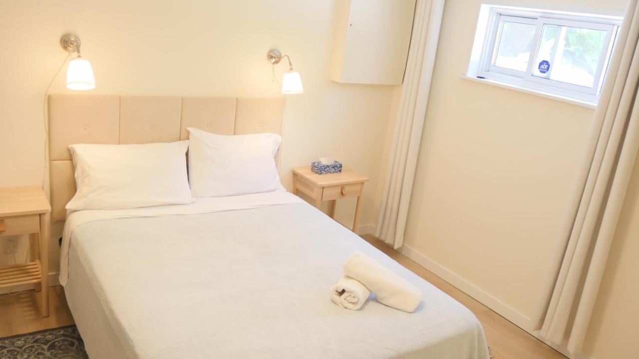 מיסיסאוגה Applewood Gardens Apartment מראה חיצוני תמונה